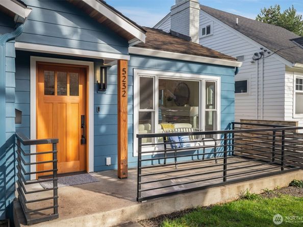 5232 38th Avenue NE, Seattle WA 98105