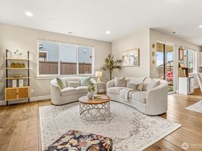 4418 242nd Place SE, Bothell WA 98021