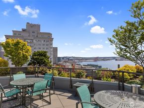 2621 2nd Ave 1601, Seattle WA 98121