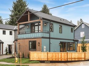 8106 126th Avenue NE, Kirkland WA 98033