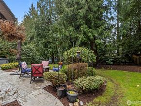 16719 1st Avenue SE, Bothell WA 98012