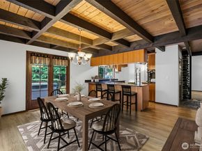 16719 1st Avenue SE, Bothell WA 98012