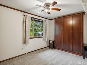 16719 1st Avenue SE, Bothell WA 98012