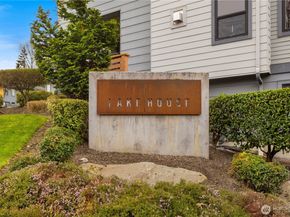 12800 SE 75th Court 36, Newcastle WA 98056