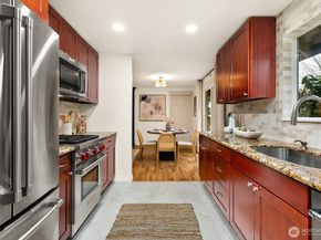 20008 101st Place NE, Bothell WA 98011