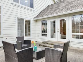 13428 NE 12th Place, Bellevue WA 98005