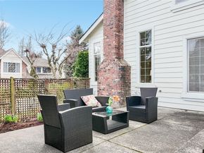 13428 NE 12th Place, Bellevue WA 98005