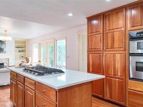 13428 NE 12th Place, Bellevue WA 98005