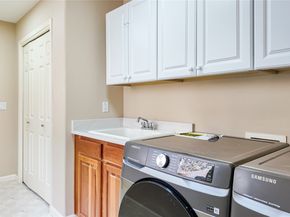 13428 NE 12th Place, Bellevue WA 98005