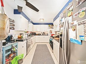 6539 40th Avenue NE, Seattle WA 98115