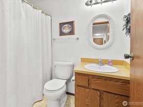 11615 127th Lane NE A1, Kirkland WA 98034