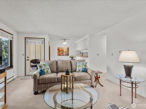 11615 127th Lane NE A1, Kirkland WA 98034