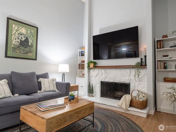 17514 151st Avenue SE 115, Renton WA 98058