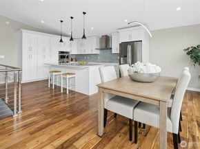 4440 137th Avenue SE, Bellevue WA 98006