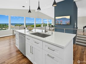 4440 137th Avenue SE, Bellevue WA 98006