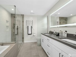 4440 137th Avenue SE, Bellevue WA 98006