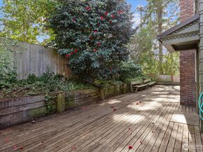 10740 Interlake Avenue N, Seattle WA 98133