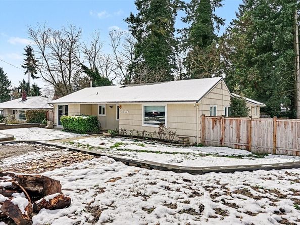 20005 14th Avenue S, SeaTac WA 98198
