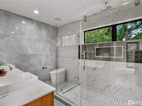 10823 SE 12th Street, Bellevue WA 98004