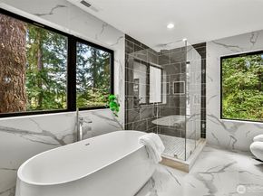 10823 SE 12th Street, Bellevue WA 98004