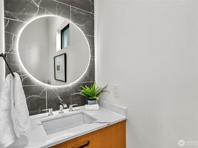 10823 SE 12th Street, Bellevue WA 98004