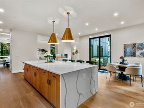 10823 SE 12th Street, Bellevue WA 98004