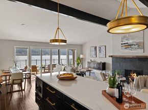 17412 NE 40th Place A6, Redmond WA 98052