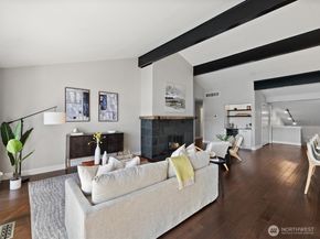 17412 NE 40th Place A6, Redmond WA 98052