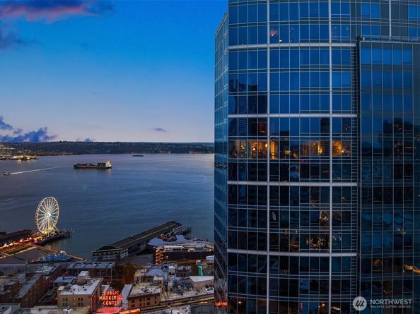 1521 2nd Avenue 3102, Seattle WA 98101