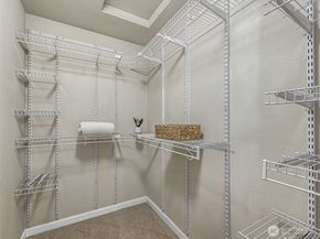 2300 Jefferson Avenue NE I137, Renton WA 98056