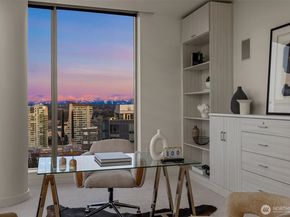 10650 NE 9th Place 2526, Bellevue WA 98004