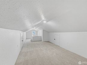 1221 S 101st Street, Seattle WA 98168