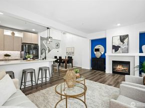 2062 NW Boulder Way Drive, Issaquah WA 98027