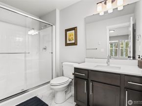 13717 Admiralty Way G1, Lynnwood WA 98087