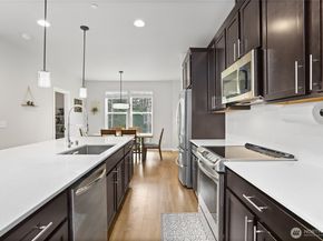 13717 Admiralty Way G1, Lynnwood WA 98087