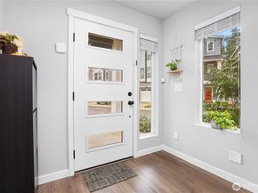 13717 Admiralty Way G1, Lynnwood WA 98087