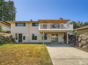 11009 Woodward Avenue S, Seattle WA 98178