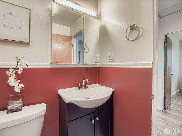 11009 Woodward Avenue S, Seattle WA 98178