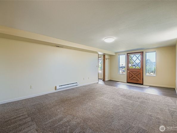 11009 Woodward Avenue S, Seattle WA 98178