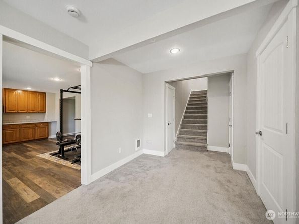1069 NW Luoto Court, Poulsbo WA 98370