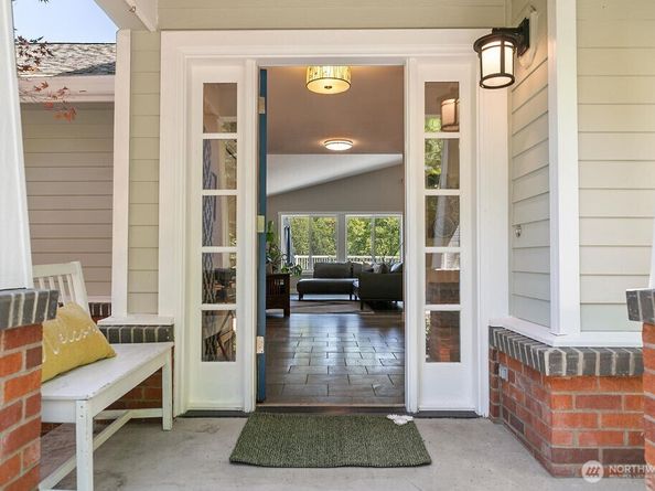1069 NW Luoto Court, Poulsbo WA 98370