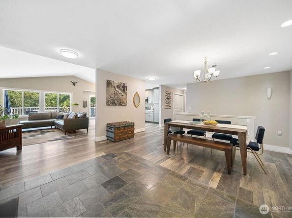 1069 NW Luoto Court, Poulsbo WA 98370