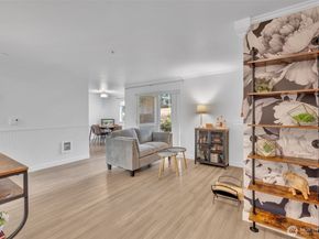 19230 Forest Park Drive NE H126, Lake Forest Park WA 98155