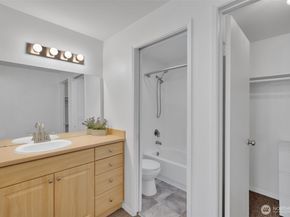 19230 Forest Park Drive NE H126, Lake Forest Park WA 98155