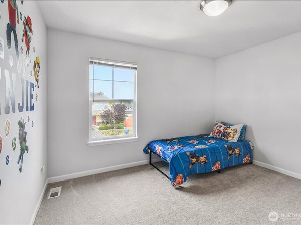 266 Camas Avenue SE, Renton WA 98056