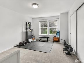 266 Camas Avenue SE, Renton WA 98056