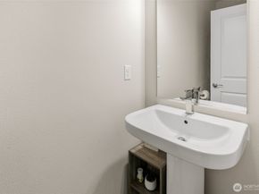 18320 3rd Drive SE, Bothell WA 98012