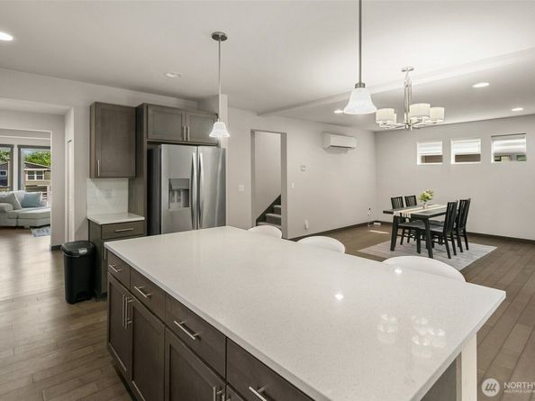 18320 3rd Drive SE, Bothell WA 98012