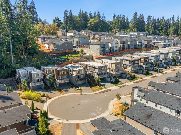 18320 3rd Drive SE, Bothell WA 98012