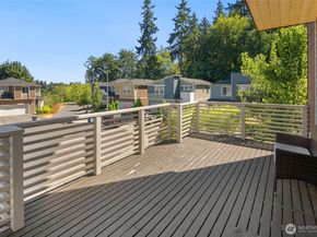 18320 3rd Drive SE, Bothell WA 98012